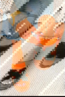 Komfortowe klapki Kolia orange