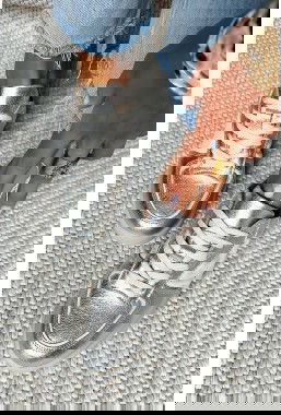 Metaliczne elastyczne sneakersy Norey