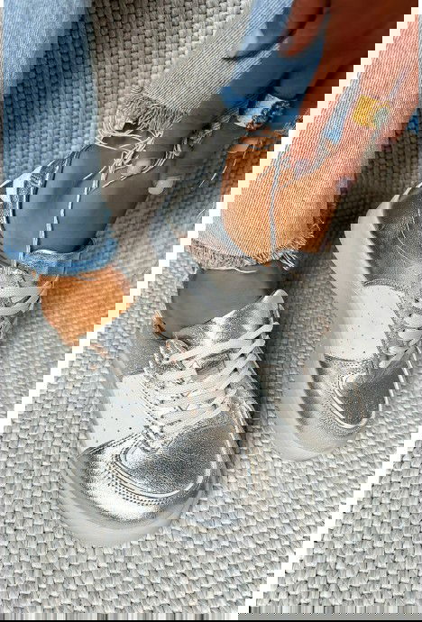 Metaliczne elastyczne sneakersy Norey