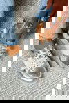 Metaliczne elastyczne sneakersy Norey