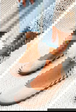 Beżowe zamszowe baleriny barefoot Talya