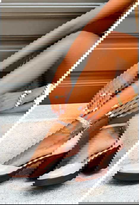 Różowe czółenka Limanta z ozdobym zapięciem