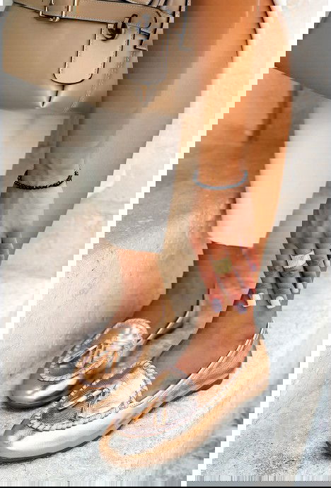 Różowe metaliczne mokasyny Nelaa