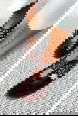 Brązowe sneakersy barefoot Vioné