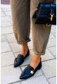 Czarne loafersy Libretta