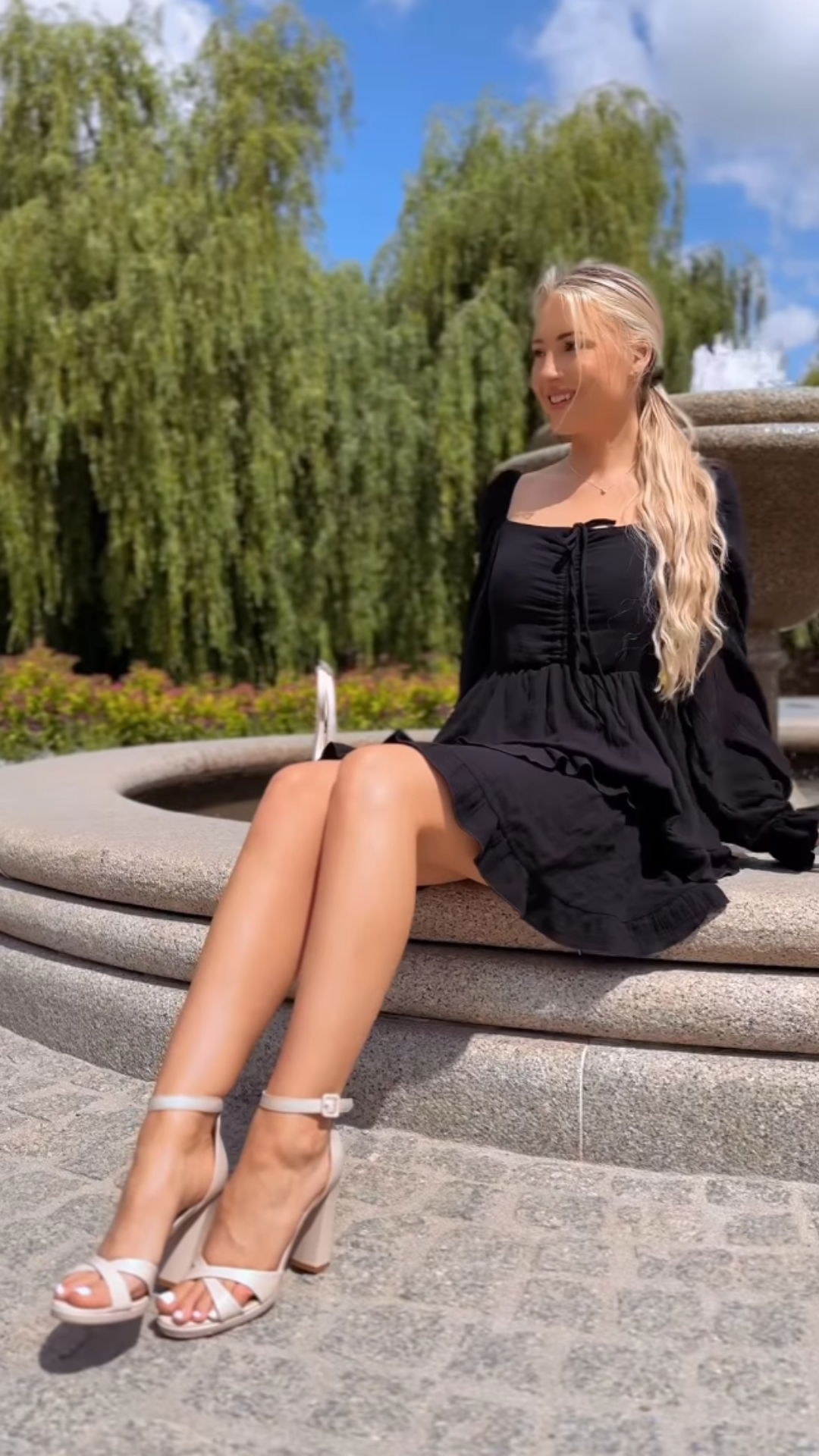 @adamskaannaa